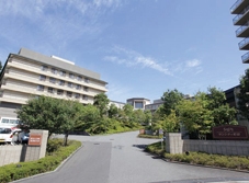町田市鶴川4丁目 新築分譲住宅(医療法人社団鶴川さくら会鶴川さくら病院)