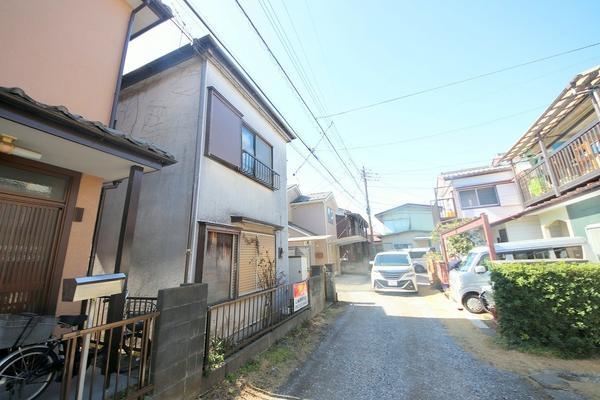 座間市小松原1丁目　建築条件なし売地