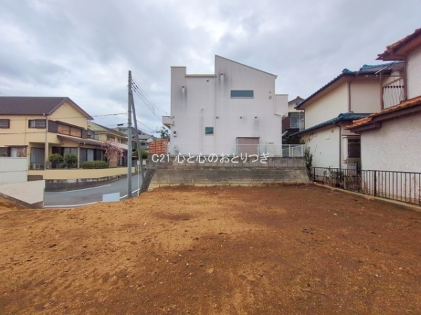 横浜市青葉区美しが丘５丁目の土地