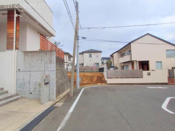 横浜市青葉区美しが丘5丁目　建築条件なし売地