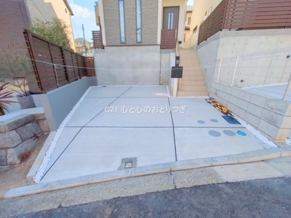 横浜市青葉区榎が丘3期　新築分譲住宅　B号棟