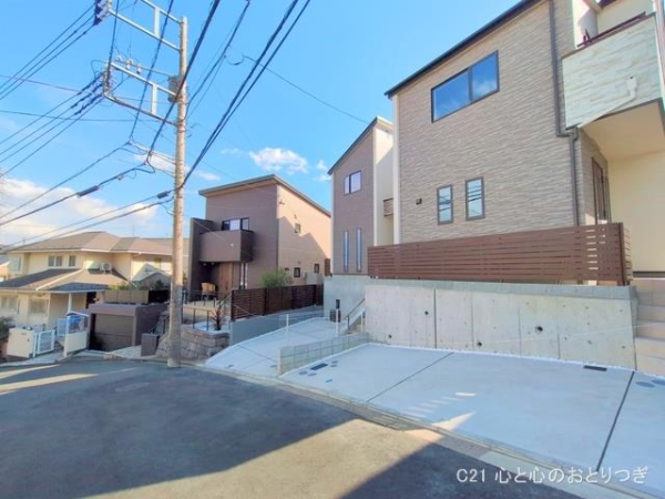 横浜市青葉区榎が丘3期　新築分譲住宅　B号棟