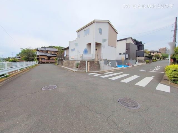 横浜市青葉区奈良2丁目　新築分譲住宅　1号棟