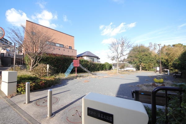 横浜市泉区岡津町 新築戸建 全3棟 1号棟(岡津竹ノ鼻第三公園)