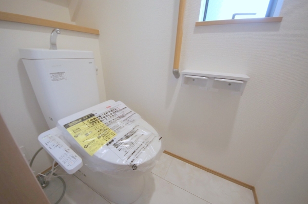 相模原市南区東林間1丁目　新築分譲住宅　2号棟