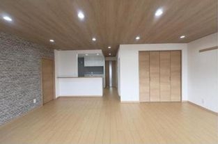 県ドリームハイツ７号棟