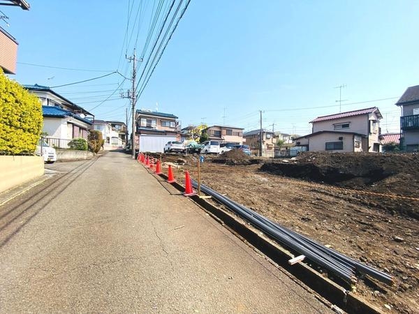 横浜市瀬谷区下瀬谷２丁目　新築戸建　全３棟　２号棟
