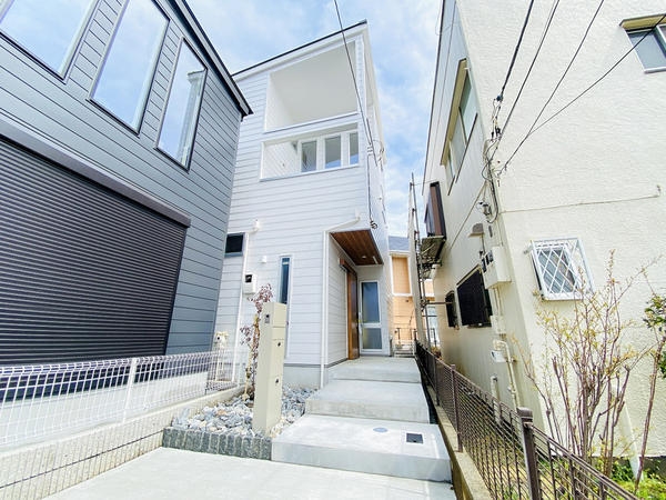 綾瀬市綾西5丁目　新築戸建　全2棟　B号棟
