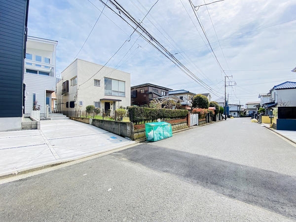 綾瀬市綾西5丁目　新築戸建　全2棟　B号棟