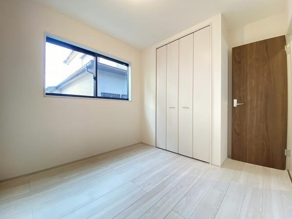綾瀬市綾西5丁目　新築戸建　全2棟　A号棟