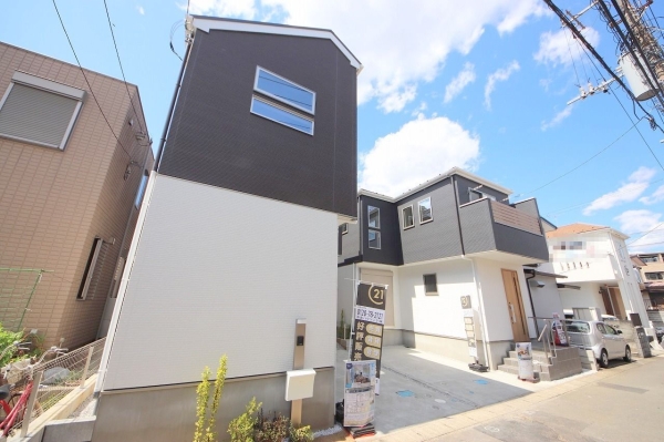 大和市柳橋4丁目3期　新築分譲住宅　2号棟
