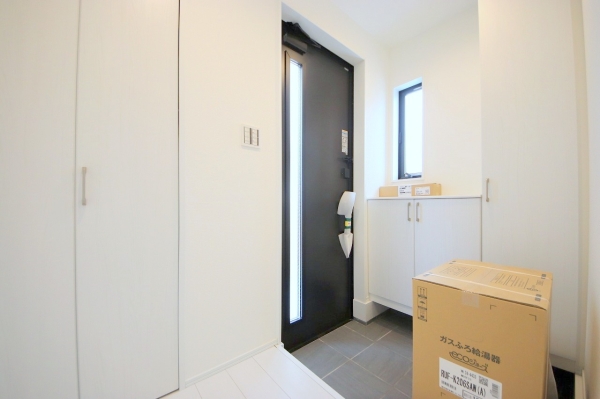 相模原市南区上鶴間1丁目2期　新築分譲住宅　2号棟