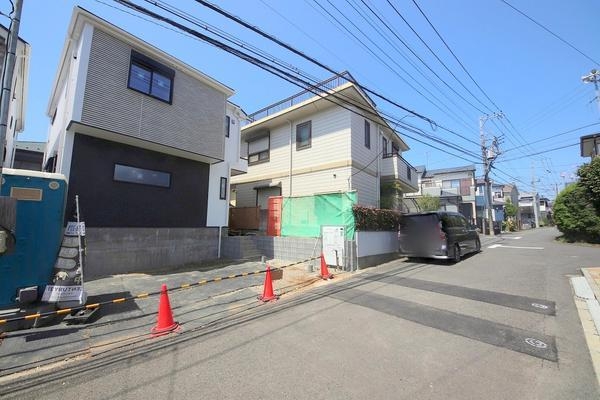 相模原市南区上鶴間1丁目2期　新築分譲住宅　2号棟