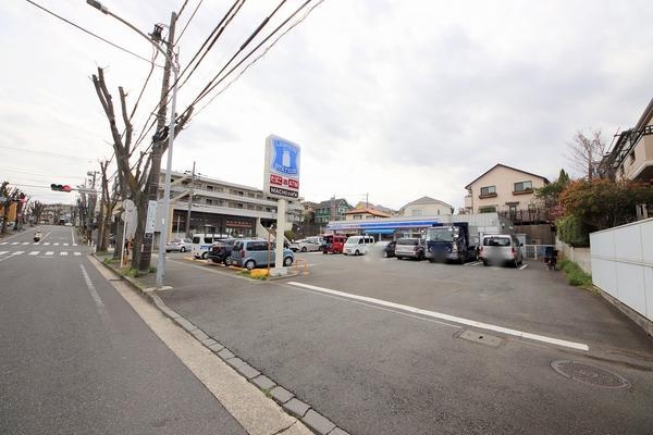 横浜市青葉区たちばな台1丁目 新築分譲住宅(ローソン LTF青葉みたけ台店)