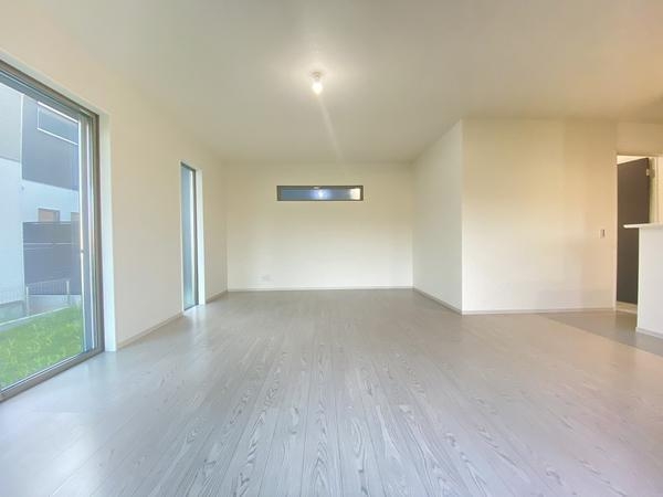 藤沢市石川　新築戸建　全３棟　１号棟
