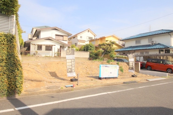 町田市成瀬台１丁目の土地
