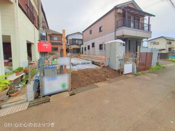 綾瀬市上土棚北2丁目　戸建　01