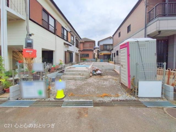綾瀬市上土棚北2丁目　戸建　01