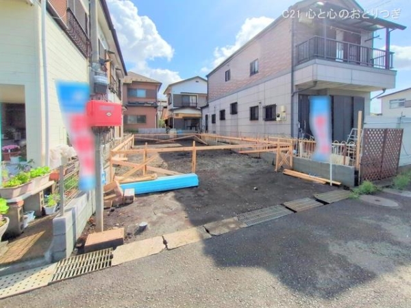 綾瀬市上土棚北2丁目　戸建　01