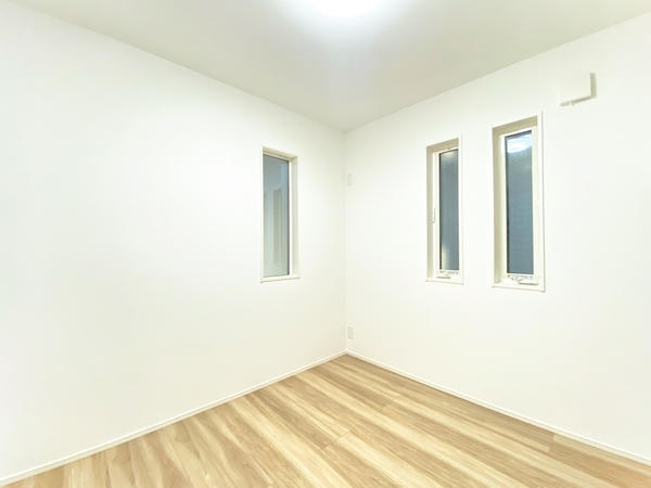 大和市西鶴間2丁目　新築分譲住宅　2号棟