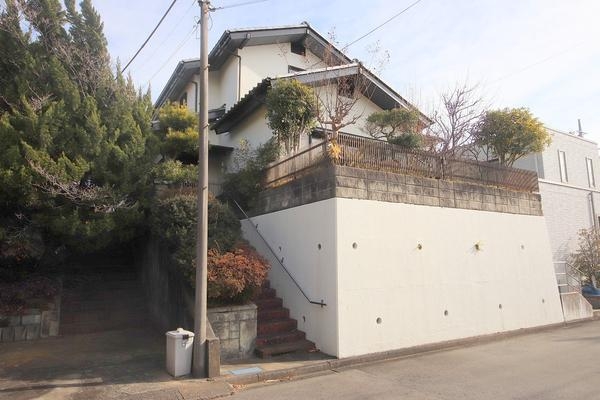 町田市南つくし野３丁目の土地
