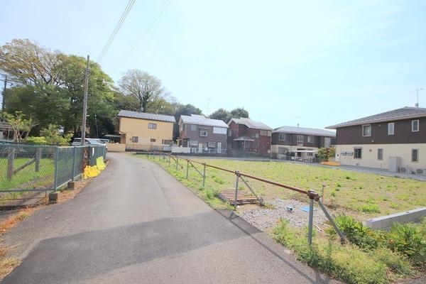 座間市新田宿　建築条件なし売地
