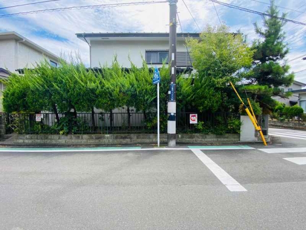 綾瀬市小園南２丁目の土地