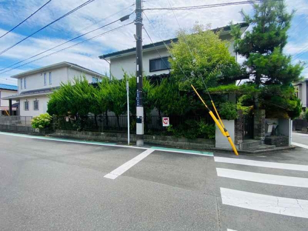 綾瀬市小園南２丁目の土地