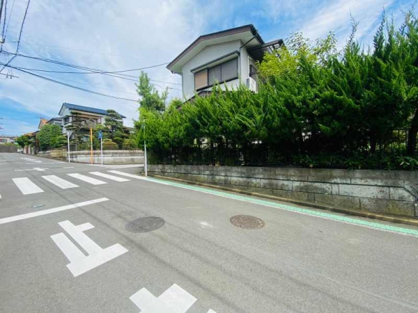 綾瀬市小園南２丁目の土地