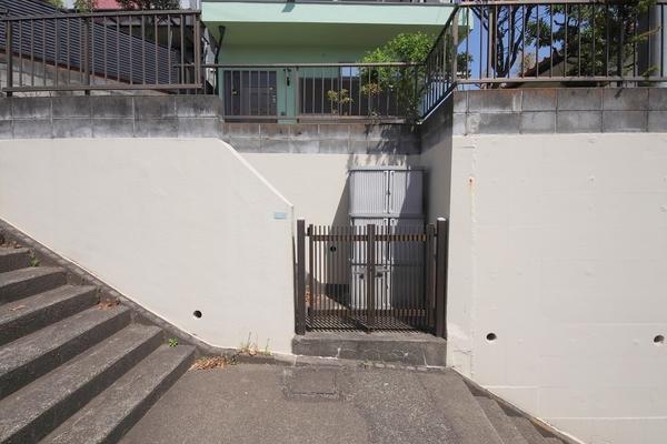 海老名市国分北4丁目　建築条件なし売地