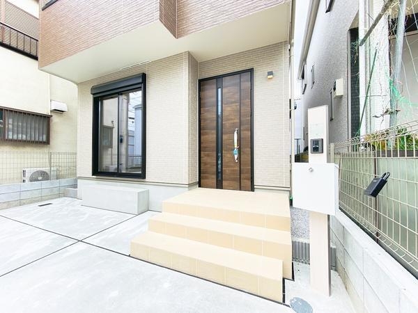 綾瀬市寺尾本町1丁目　新築戸建