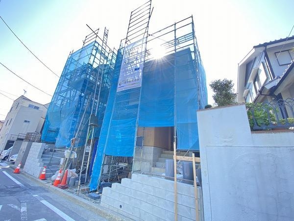 横浜市泉区岡津町　新築戸建　全２棟　１号棟