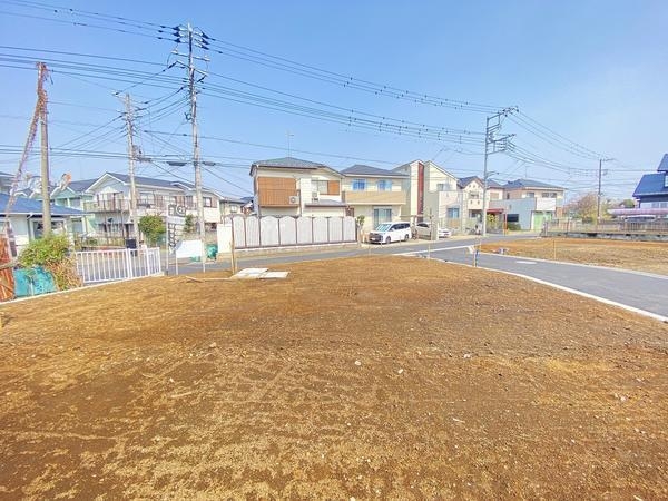 横浜市泉区和泉中央北６丁目　新築戸建　全６棟　A号棟
