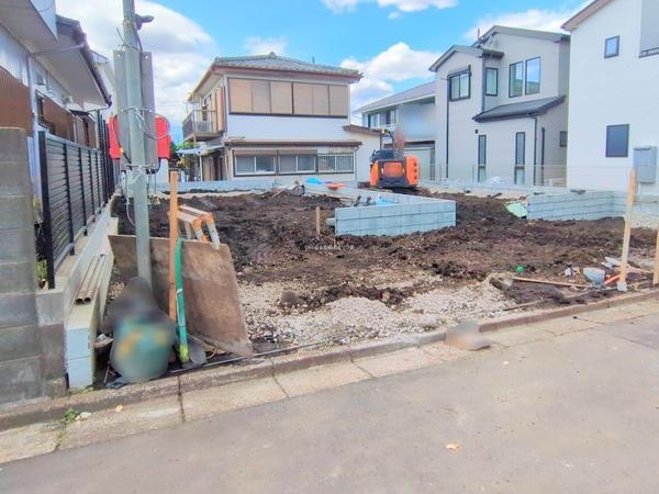 綾瀬市寺尾台2丁目　新築戸建　全2棟　2号棟
