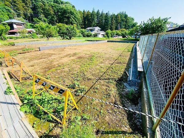 座間市栗原の土地