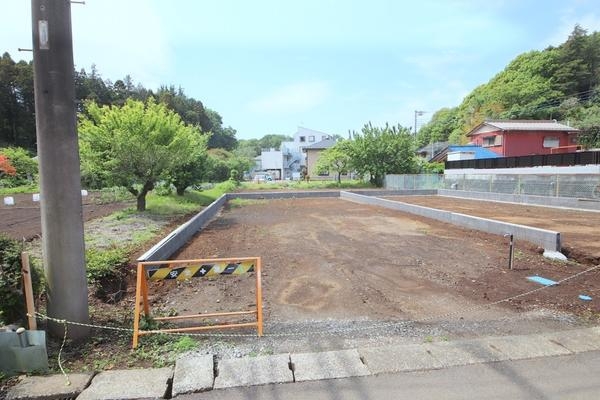 座間市栗原の土地