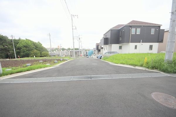 綾瀬市寺尾本町１丁目の土地