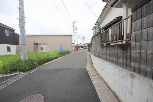 綾瀬市寺尾本町１丁目の土地