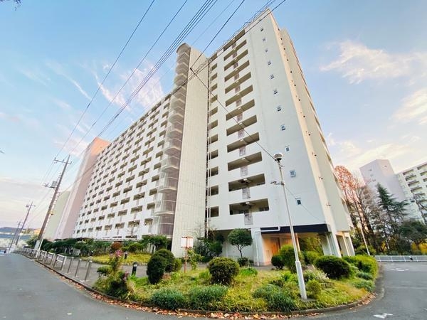 東建座間ハイツ1号棟