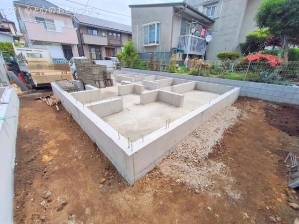 座間市栗原中央3丁目　新築分譲住宅　B号棟