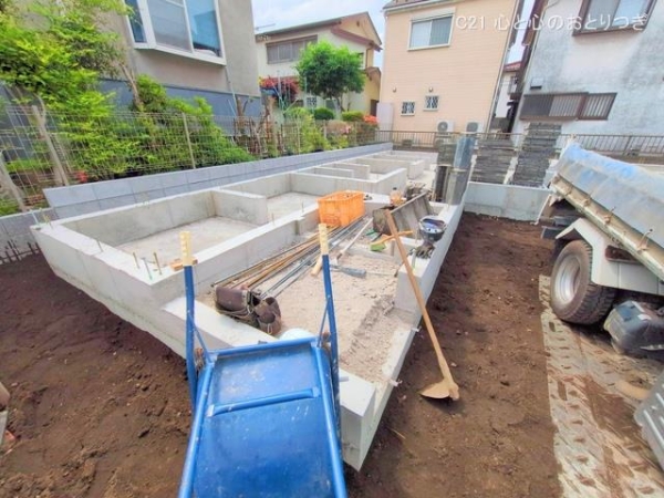 座間市栗原中央3丁目　新築分譲住宅　B号棟