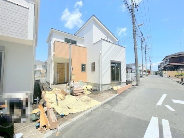 相模原市南区麻溝台5丁目5期　新築分譲住宅　2号棟