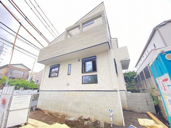 横浜市戸塚区汲沢７丁目　新築戸建
