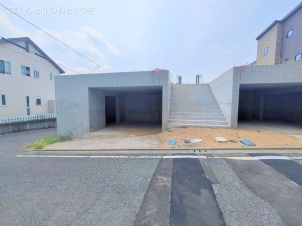 町田市真光寺2丁目1期　新築分譲住宅　2号棟