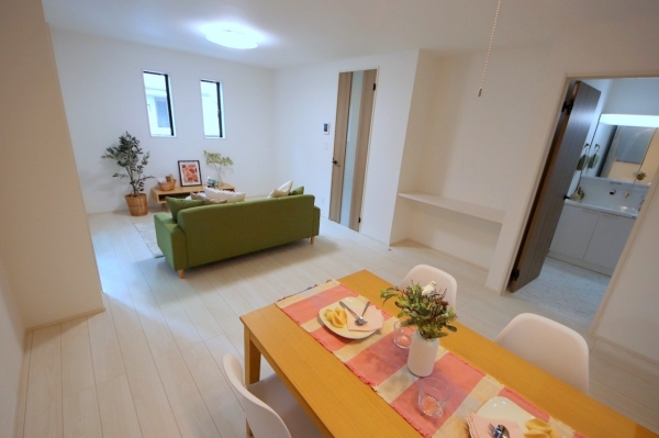 相模原市南区麻溝台8丁目3期　新築分譲住宅　1号棟