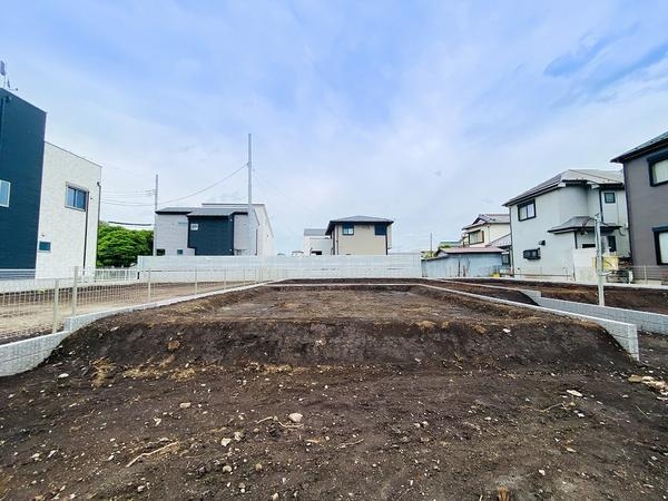 綾瀬市深谷中6丁目　新築戸建　全3棟　B号棟