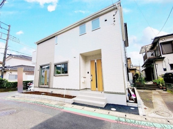 綾瀬市深谷上７丁目　新築戸建