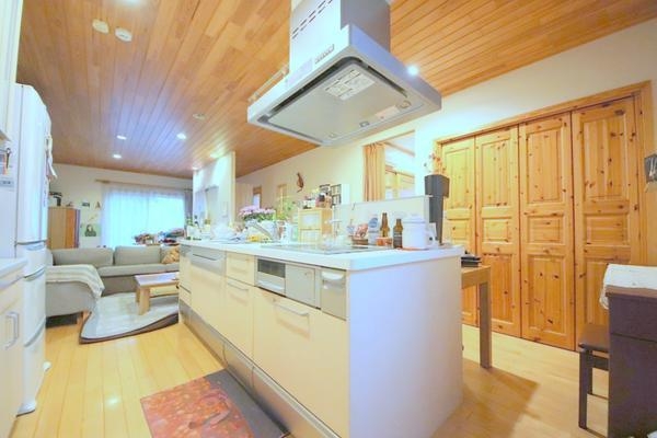座間市緑ケ丘４丁目の中古一戸建て
