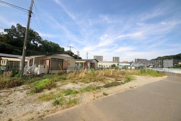 座間市南栗原３丁目の土地