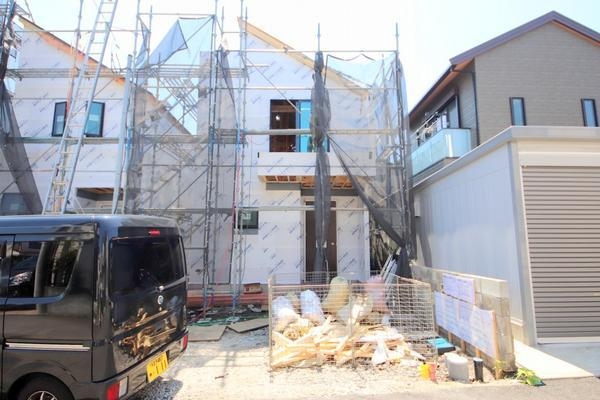 相模原市南区東林間7丁目　新築分譲住宅　2号棟